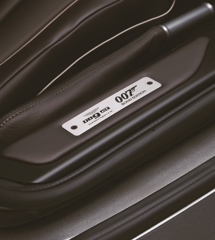 DB9 GT Bond Edition-007